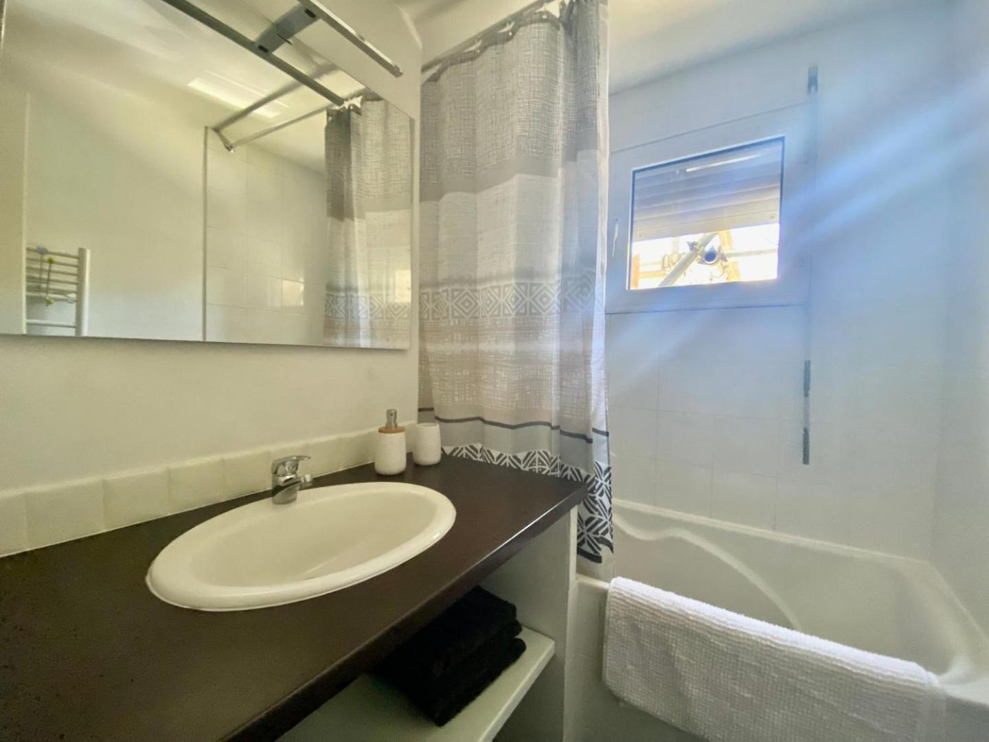 Le Carnot: City Centre With Parking Space Apartment ปัวติเยร์ ภายนอก รูปภาพ